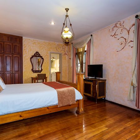 Hotel Boutique Los Balcones Куенка Екстериор снимка