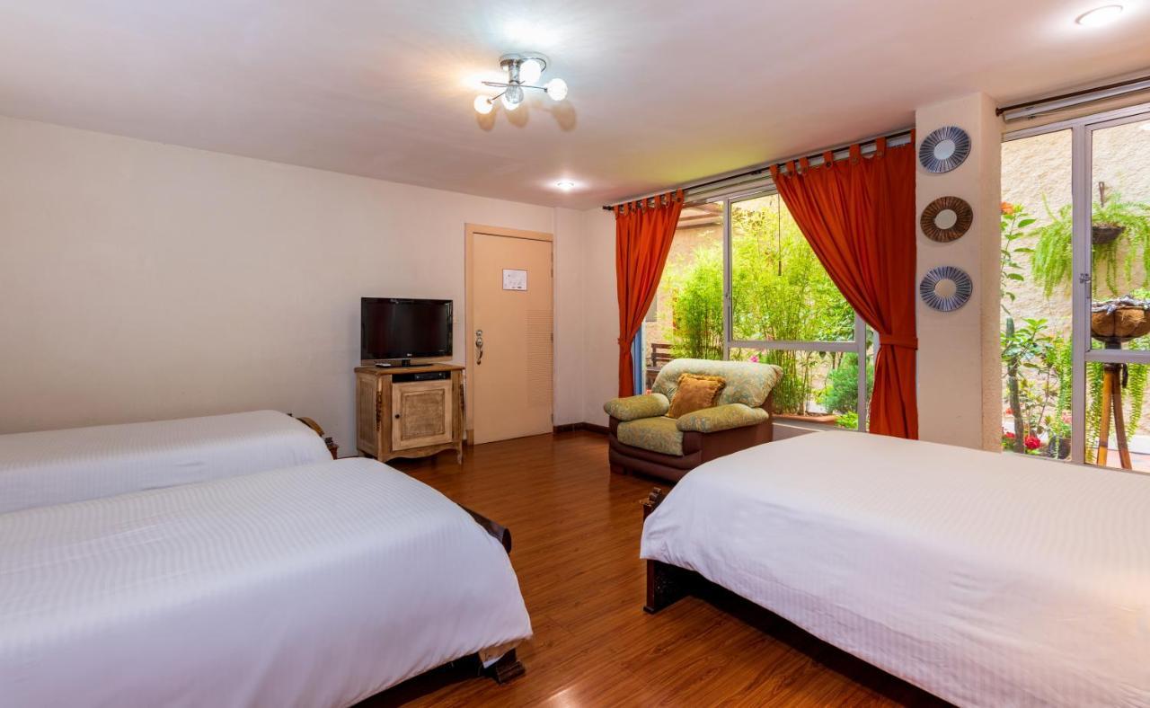 Hotel Boutique Los Balcones Куенка Екстериор снимка