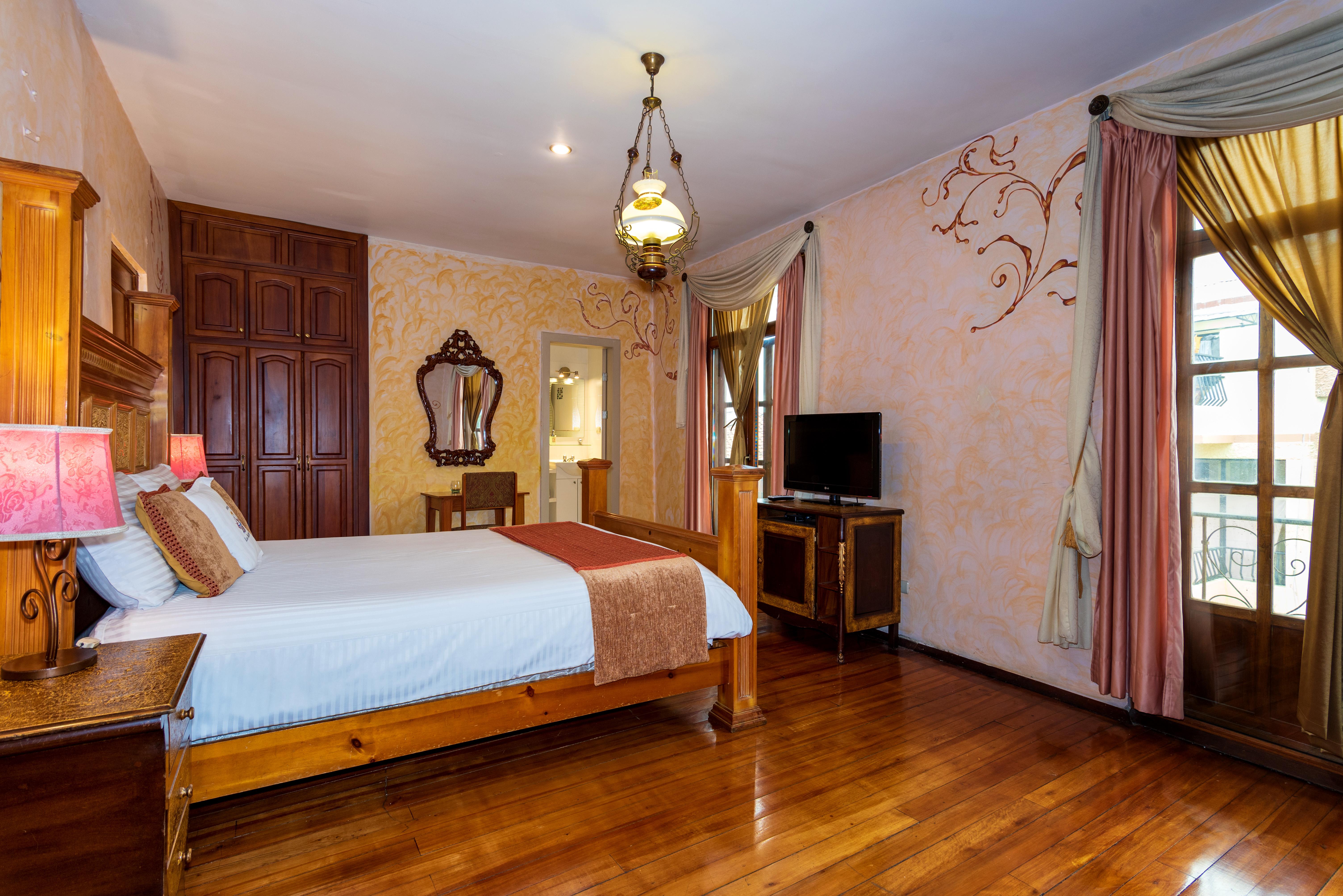 Hotel Boutique Los Balcones Куенка Екстериор снимка