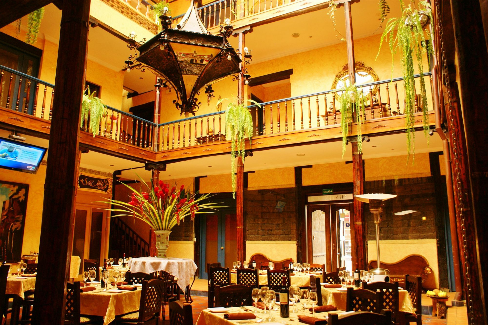 Hotel Boutique Los Balcones Куенка Екстериор снимка